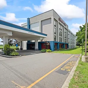 Hotel Hampton ***
